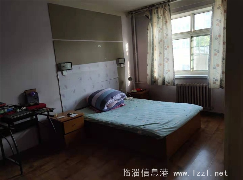 稷下北生活區(qū)三樓出租