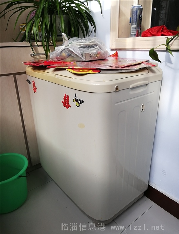 轉(zhuǎn)讓家用洗衣機(jī)