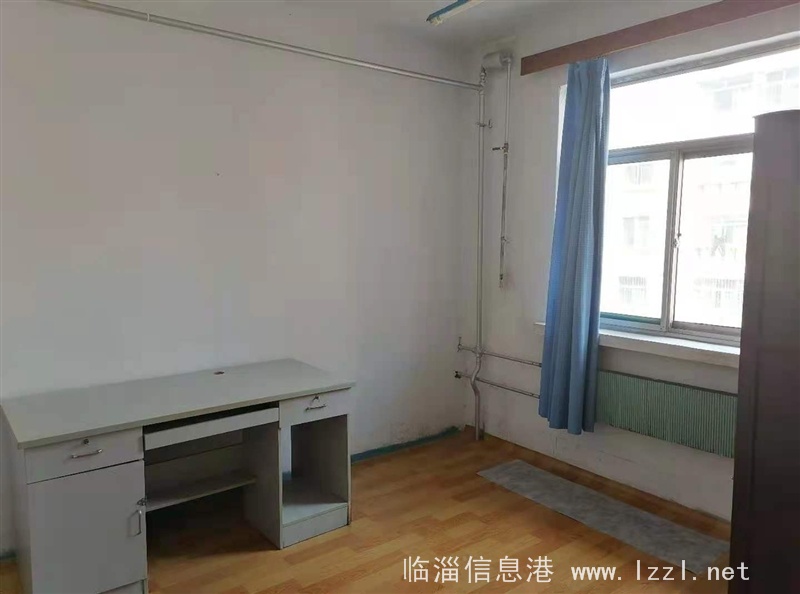 桓公路玉龍商場院內樓房出租